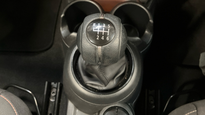 MINI Hatchback 1.5 Cooper Classic II 3dr Petrol Hatchback